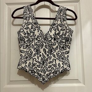 ❗️Last chance T TADASHI Beaded Glitter Black and White Floral Bodycon Top